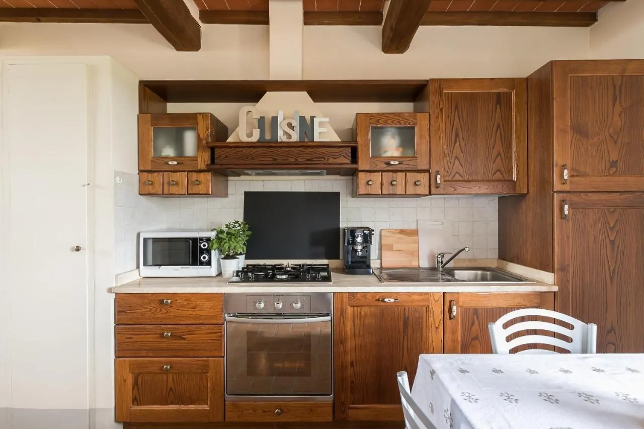 Appartamento Casa Franci Contignano Italia