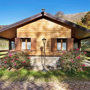 Casa Bucaneve , Barzio Italia